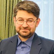 فعالان ضد امپریالیست ایتالیا برای بدرقه رهبر شهید راهی تهران شدند
