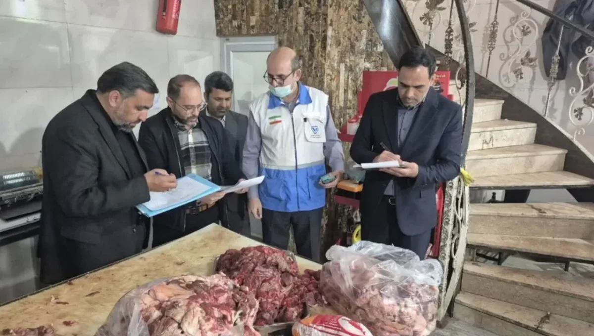 معدوم سازی ۱۱۸۱ کیلوگرم مواد غذایی فاسد در زنجان