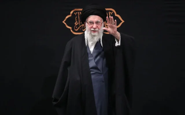 نماهنگ هنرمندان کرد عراقی در سوگ رهبر شهید انقلاب منتشر شد