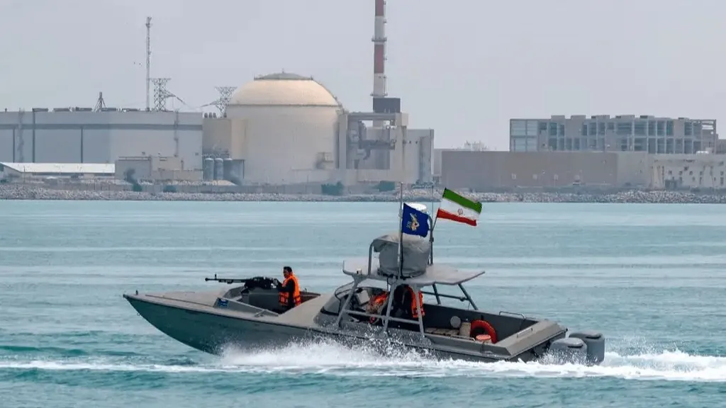پوتین تمجید کرد: «ناوگان پشه‌ای» ایران عملکرد مؤثر در خاورمیانه