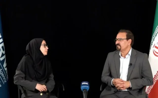 نقش دانشگاه ملی مهارت در تربیت نیروی ماهر و توسعه اقتصادی فارس