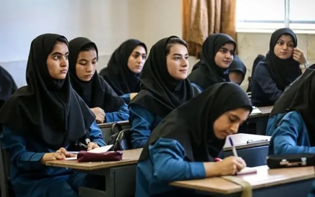 آموزش ۳۰ هزار مشاور و مربی برای پیشگیری از اعتیاد در مدارس