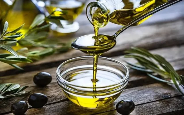 آیا روغن زیتون فرابکر از نوع معمولی بهتر است؟