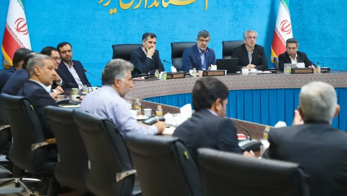 بازار | استاندار یزد: تأمین کالاهای اساسی و بررسی وضعیت بازار به صورت مستمر انجام می‌شود