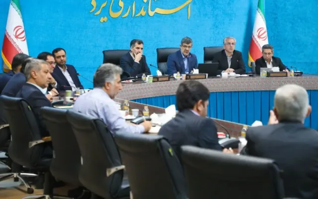 بازار | استاندار یزد: تأمین کالاهای اساسی و بررسی وضعیت بازار به صورت مستمر انجام می‌شود